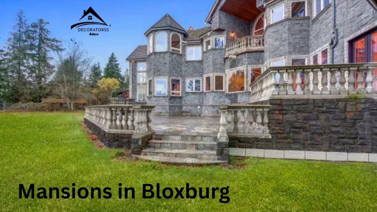 Mansions in Bloxburg