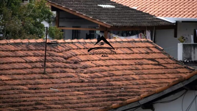 Why Small Roof Issues Become Big Problems During Cooler, Wet Months